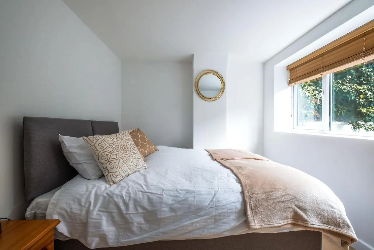Cosy Flat In Free Parking Area, Next To Bus Stop 브라이턴 영국
